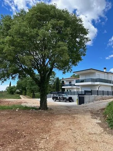 Villa Tadini Joy *