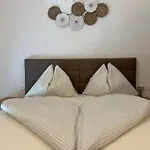 Tadini Joy Babici