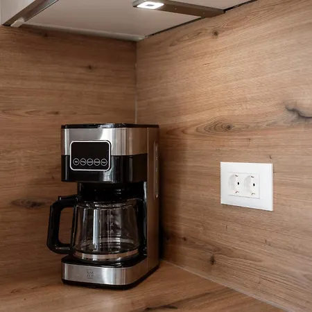 Tadini Joy *